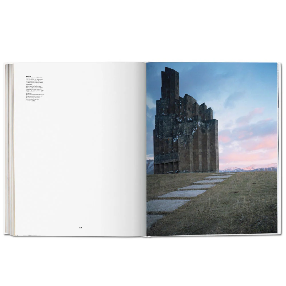 Frédéric Chaubin : Cosmic Communist Constructions Photographed - Image 7